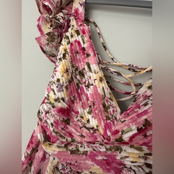 ASTR the Label Primrose Floral Strappy Back Maxi Dress - Picture 7 of 10